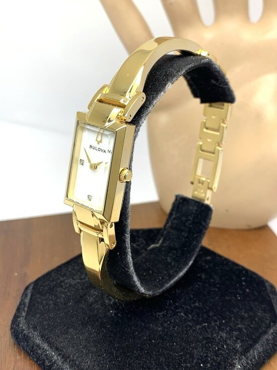 Bulova Women\'s Watch 97P141 Quartz Mother of Pearl Diamond Dial Gold Steel 18mm main image 7